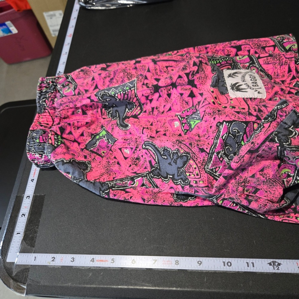 Vintage 90s Aloha Hawaiian Baggy Womens Pink Lizard Geometric Print Shorts Retro - Picture 6 of 8